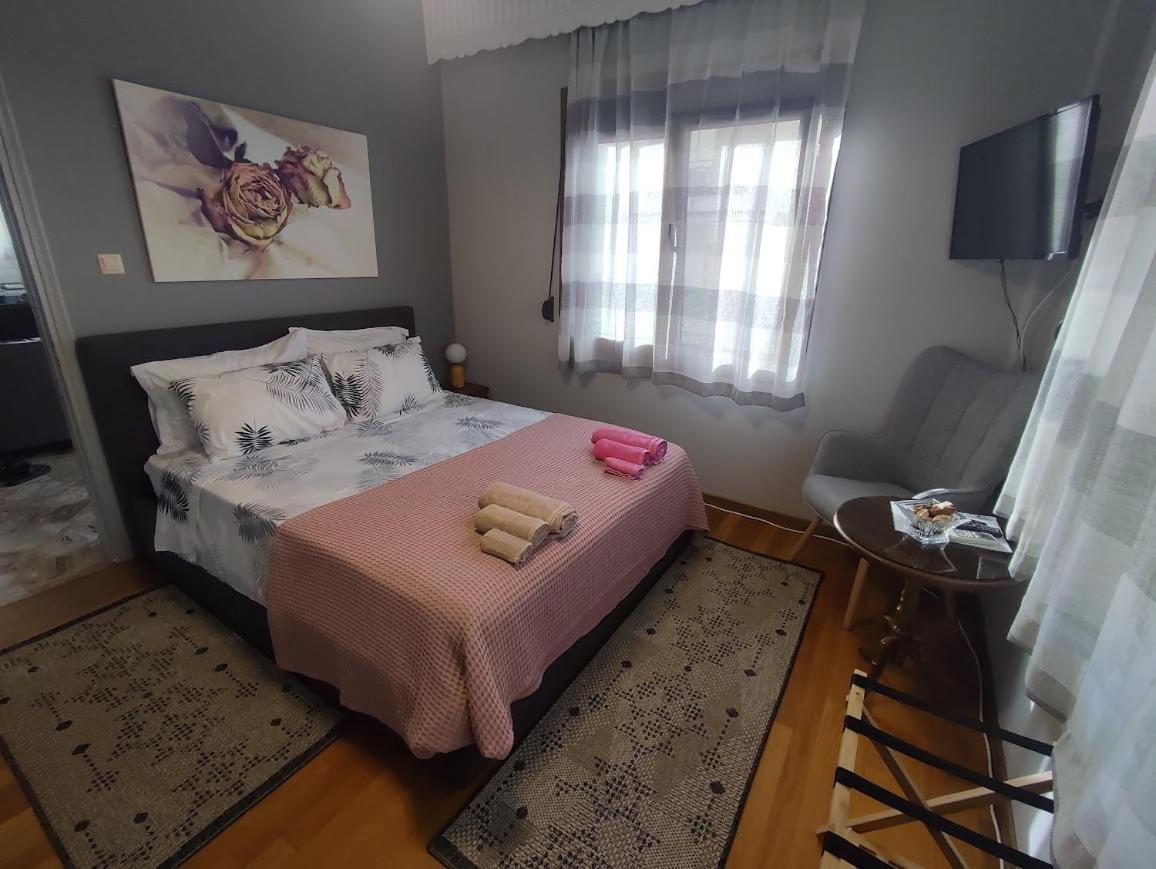 Myron & Gabby'S House Apartment Monemvasía Стая снимка
