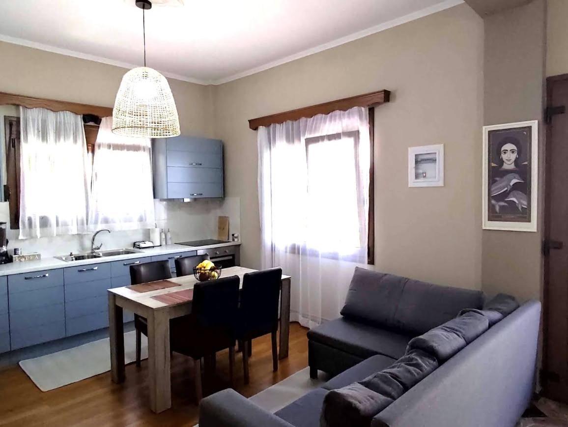 Myron & Gabby'S House Apartment Monemvasía Екстериор снимка